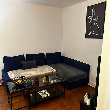 Appartement Meuble Tres Bien Situe Boulogne-Billancourt Exteriör bild