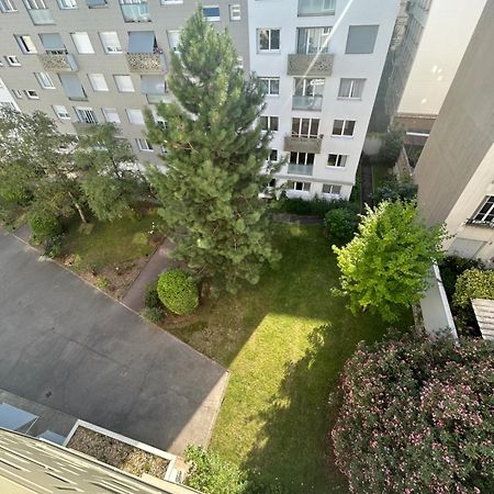 Appartement Meuble Tres Bien Situe Boulogne-Billancourt Exteriör bild